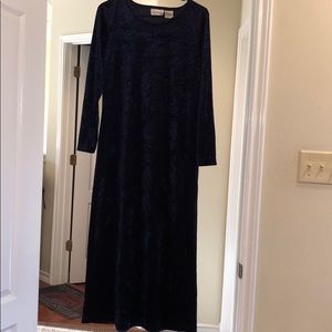 New Visions vintage velvet dress